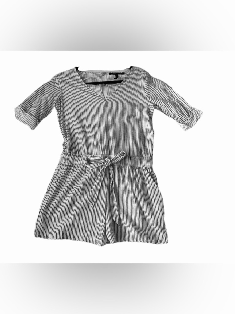 BCBGMAXAZRIA X Small like new Romper